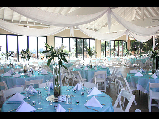 banquet tables with aqua blue tabletops